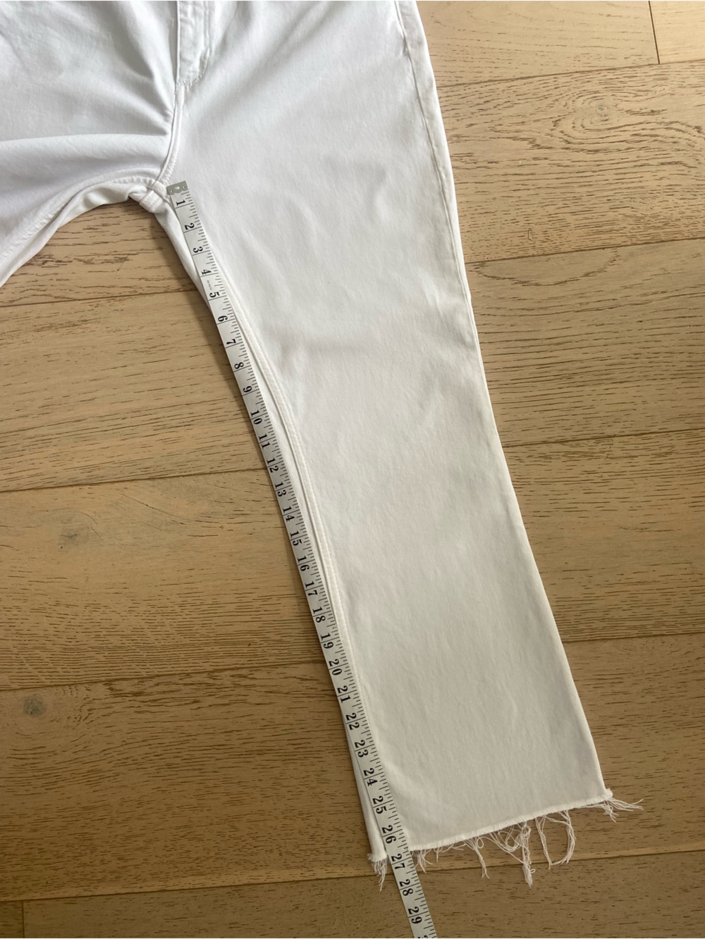 ZARA TRF High Rise Straight Ankle Jeans Size 14 White Raw Hem EUC - Picture 8 of 10